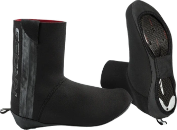 OCHRANIACZE NA BUTY WINTER COVER M